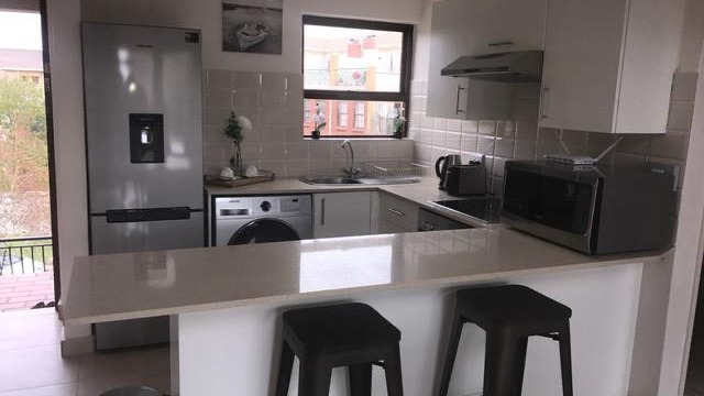 To Let 1 Bedroom Property for Rent in Paulshof Gauteng