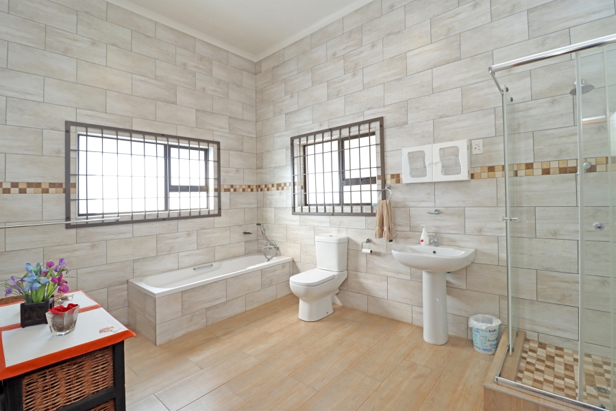 3 Bedroom Property for Sale in Gerardsville Gauteng