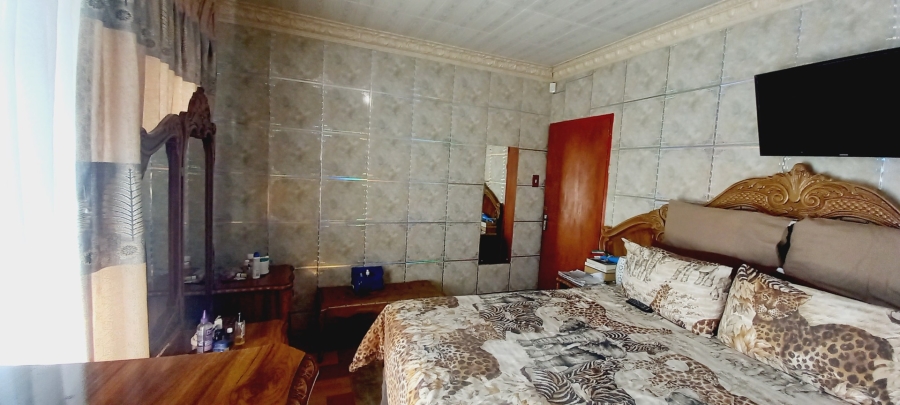 3 Bedroom Property for Sale in Dunnottar Gauteng