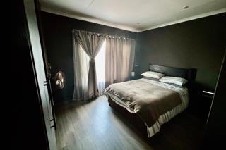 2 Bedroom Property for Sale in Annlin Gauteng