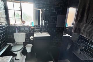 2 Bedroom Property for Sale in Annlin Gauteng