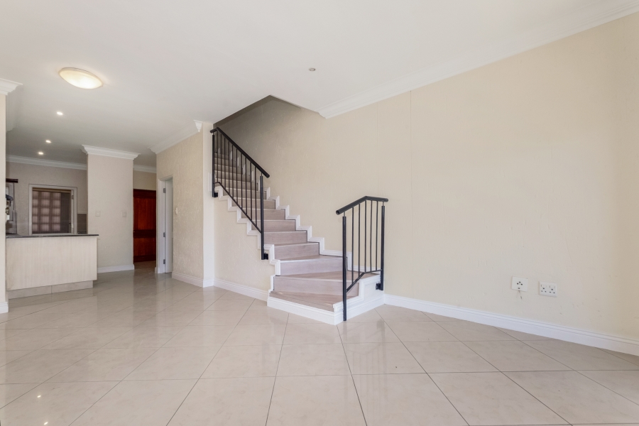 To Let 2 Bedroom Property for Rent in Morningside Gauteng