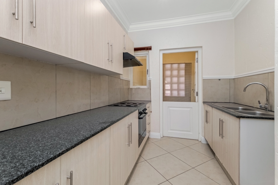 To Let 2 Bedroom Property for Rent in Morningside Gauteng