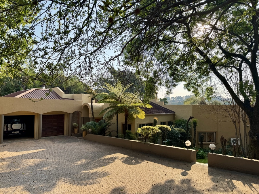 4 Bedroom Property for Sale in Waterkloof Ridge Gauteng