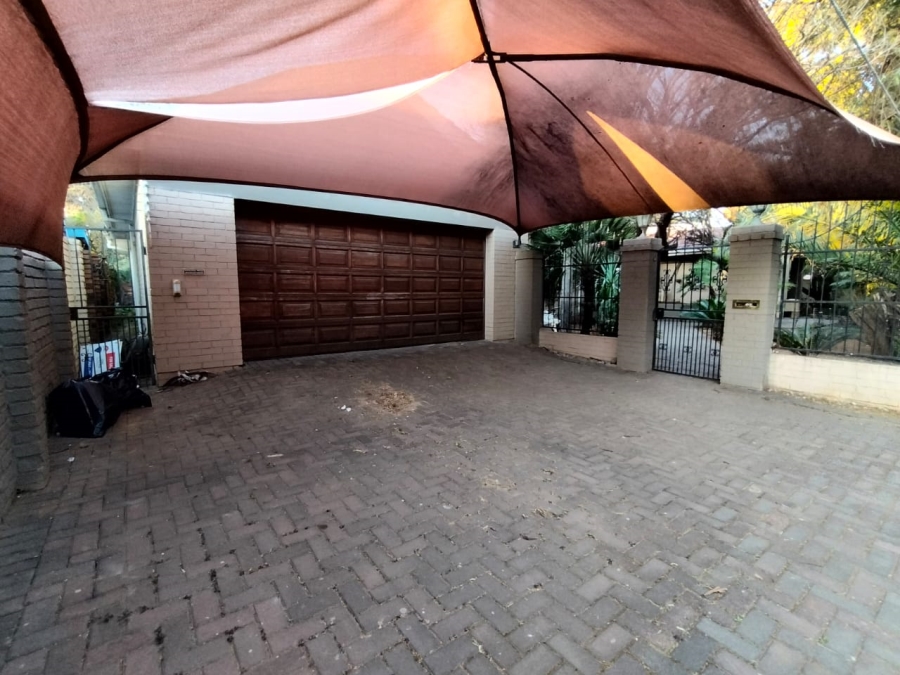 3 Bedroom Property for Sale in Vanderbijlpark SW 5 Gauteng