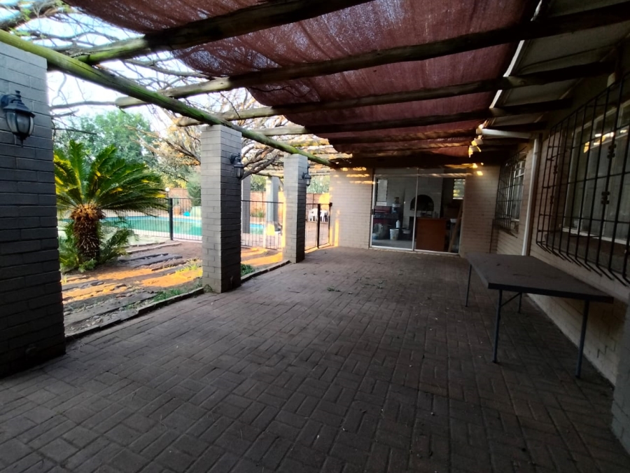 3 Bedroom Property for Sale in Vanderbijlpark SW 5 Gauteng