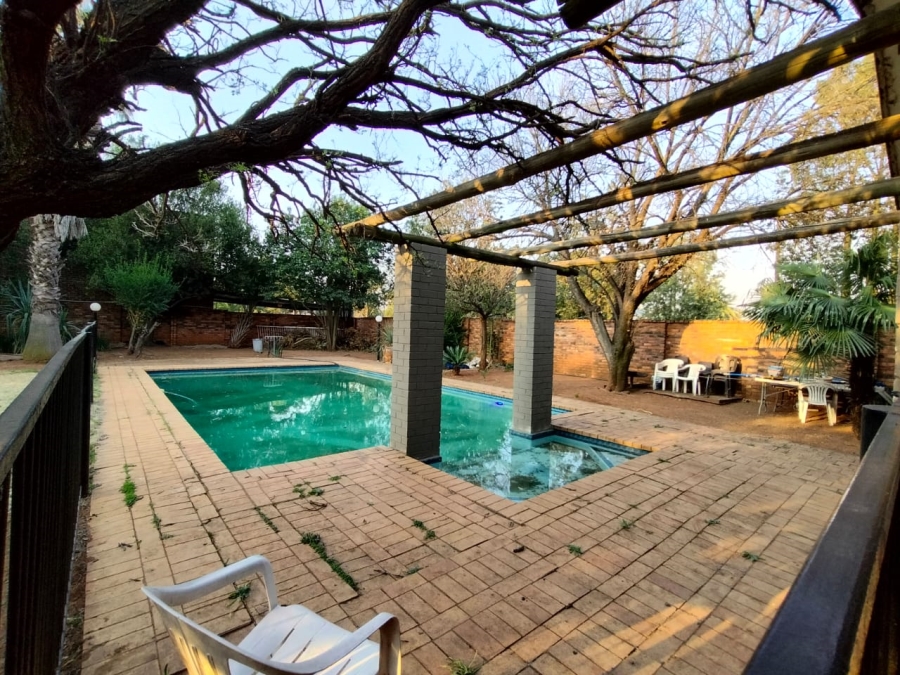 3 Bedroom Property for Sale in Vanderbijlpark SW 5 Gauteng