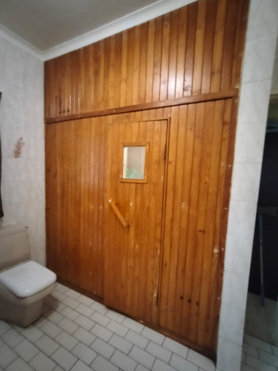 3 Bedroom Property for Sale in Vanderbijlpark SW 5 Gauteng