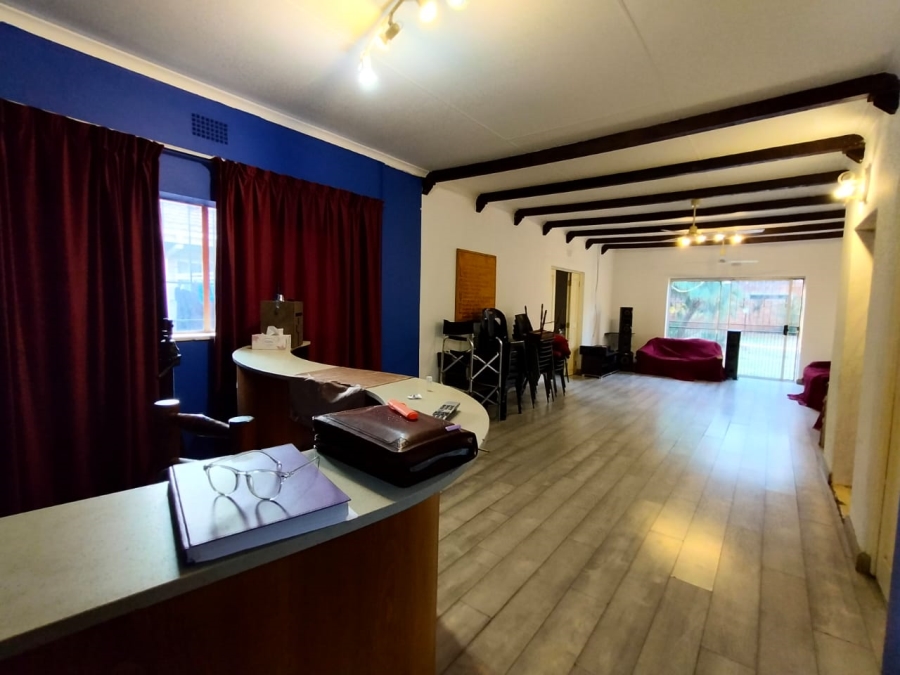 3 Bedroom Property for Sale in Vanderbijlpark SW 5 Gauteng