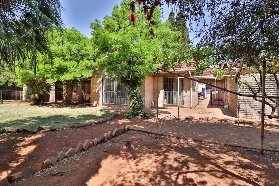 3 Bedroom Property for Sale in Vanderbijlpark SW 5 Gauteng