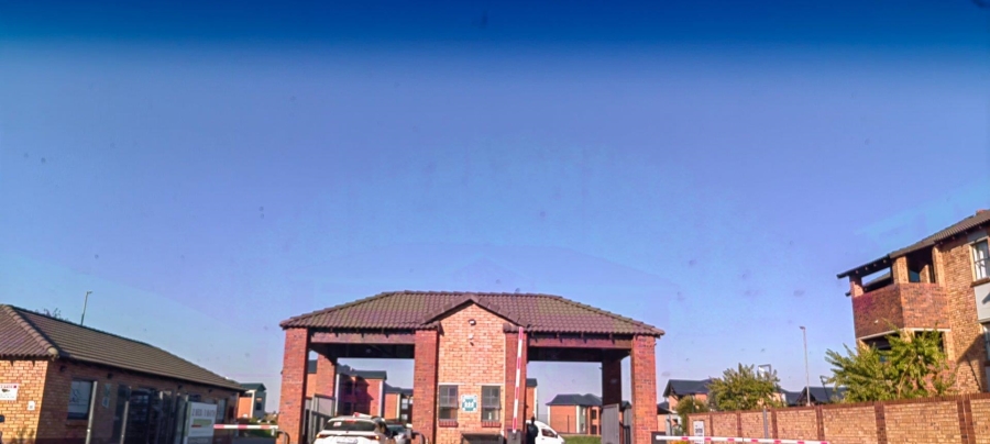2 Bedroom Property for Sale in Olifantsvlei Gauteng