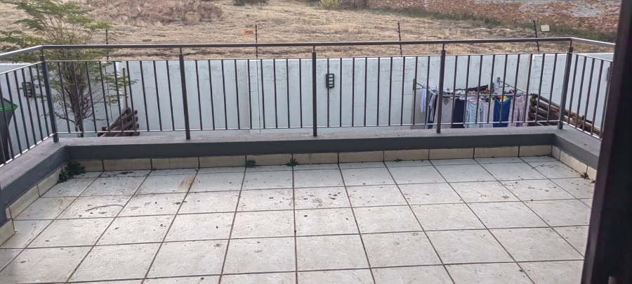 2 Bedroom Property for Sale in Gleneagles Gauteng