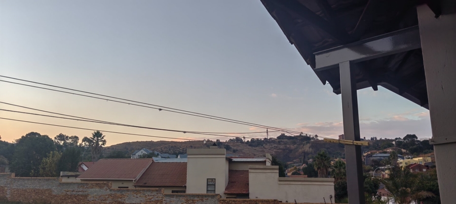2 Bedroom Property for Sale in Gleneagles Gauteng