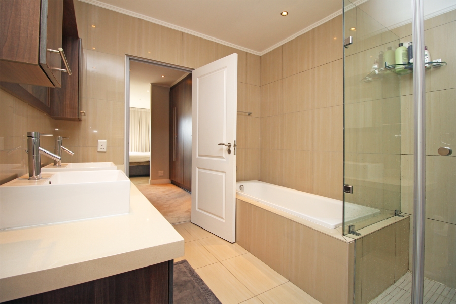3 Bedroom Property for Sale in Houghton Estate Gauteng