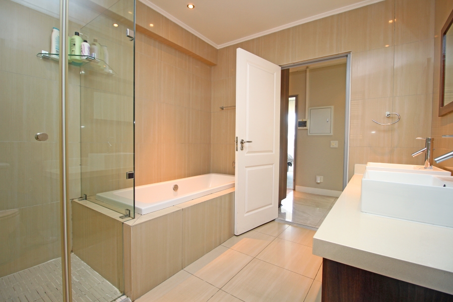 3 Bedroom Property for Sale in Houghton Estate Gauteng