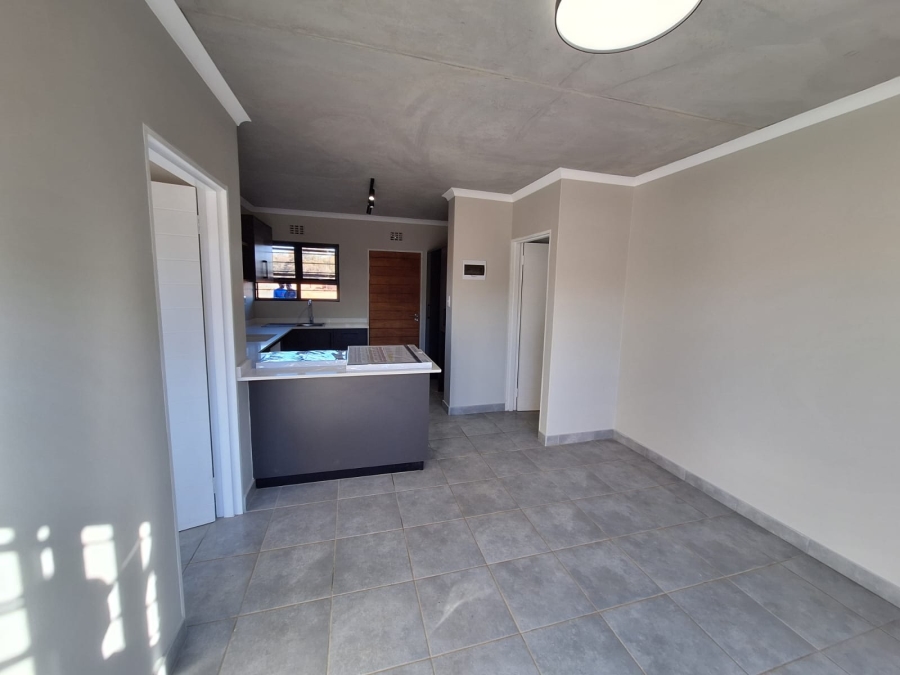 2 Bedroom Property for Sale in Sinoville Gauteng