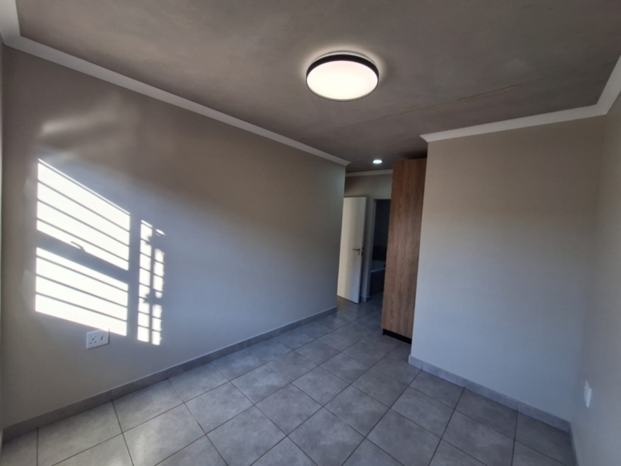 2 Bedroom Property for Sale in Sinoville Gauteng
