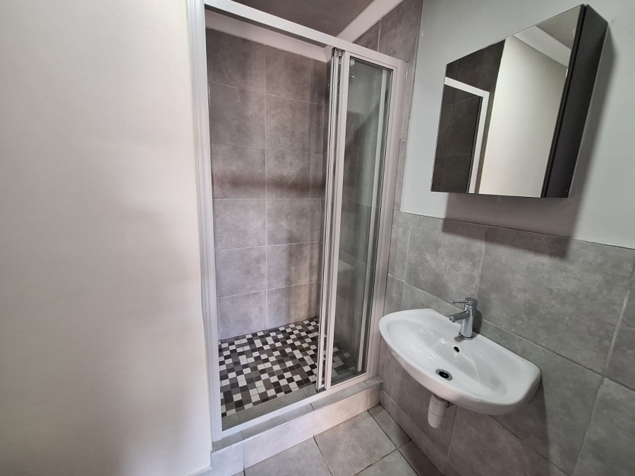 2 Bedroom Property for Sale in Sinoville Gauteng