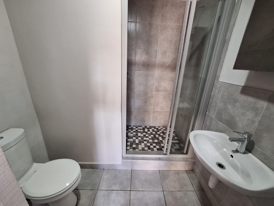 2 Bedroom Property for Sale in Sinoville Gauteng