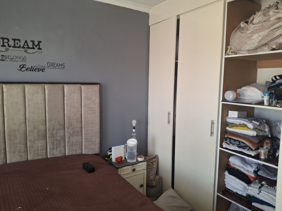 2 Bedroom Property for Sale in Edleen Gauteng