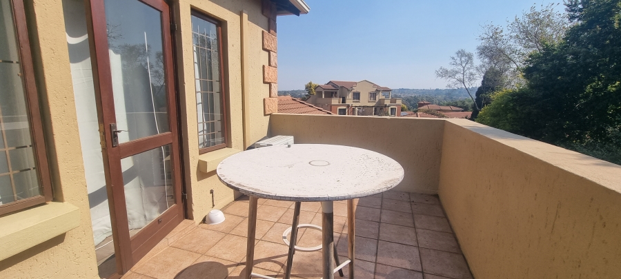 To Let 2 Bedroom Property for Rent in Douglasdale Gauteng