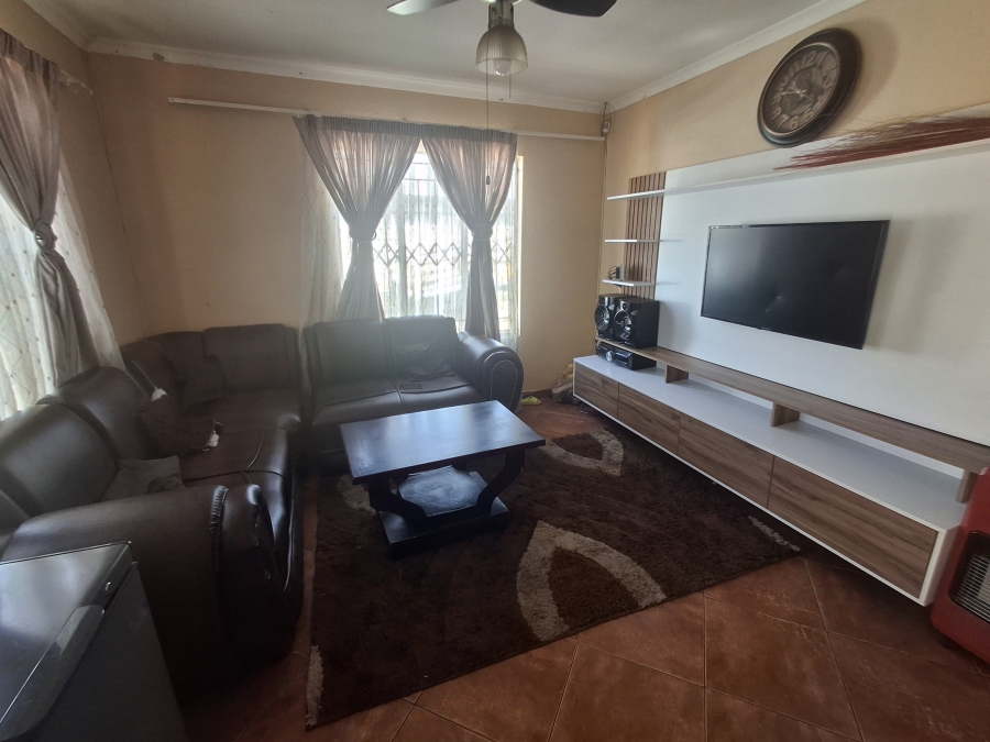 3 Bedroom Property for Sale in Birch Acres Gauteng