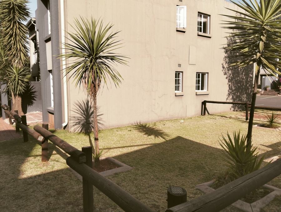 2 Bedroom Property for Sale in Brentwood Park Gauteng