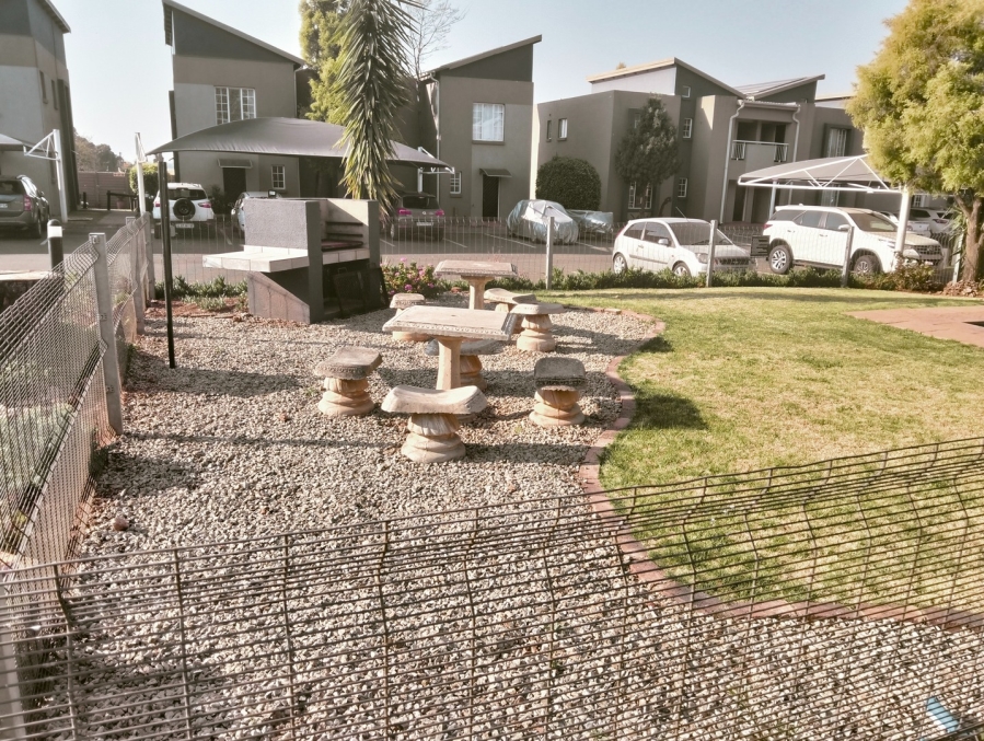 2 Bedroom Property for Sale in Brentwood Park Gauteng