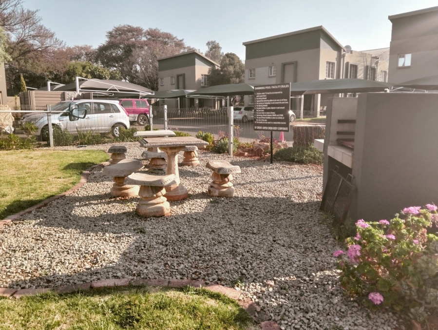 2 Bedroom Property for Sale in Brentwood Park Gauteng