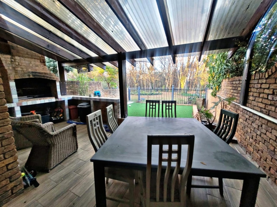 3 Bedroom Property for Sale in Hennopspark Gauteng