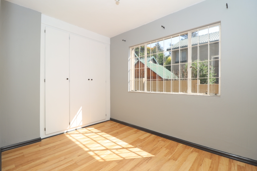 To Let 3 Bedroom Property for Rent in Bromhof Gauteng