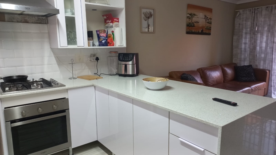 2 Bedroom Property for Sale in Weavind Park Gauteng