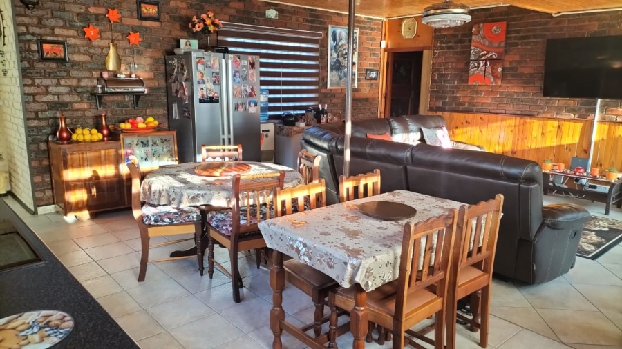 4 Bedroom Property for Sale in Brenthurst Gauteng