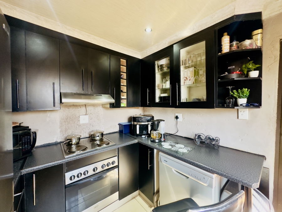 1 Bedroom Property for Sale in Tsakane Ext 17 Gauteng