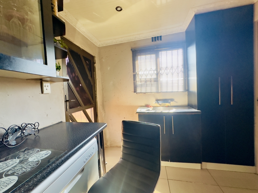 1 Bedroom Property for Sale in Tsakane Ext 17 Gauteng