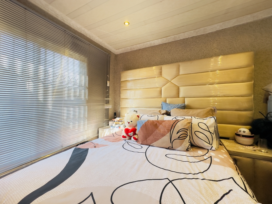 1 Bedroom Property for Sale in Tsakane Ext 17 Gauteng