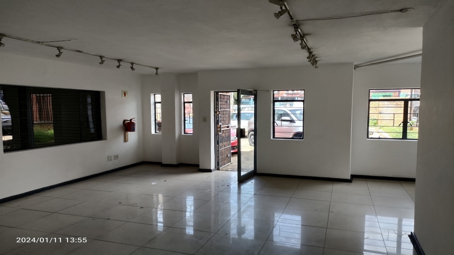 To Let commercial Property for Rent in Strijdom Park Gauteng