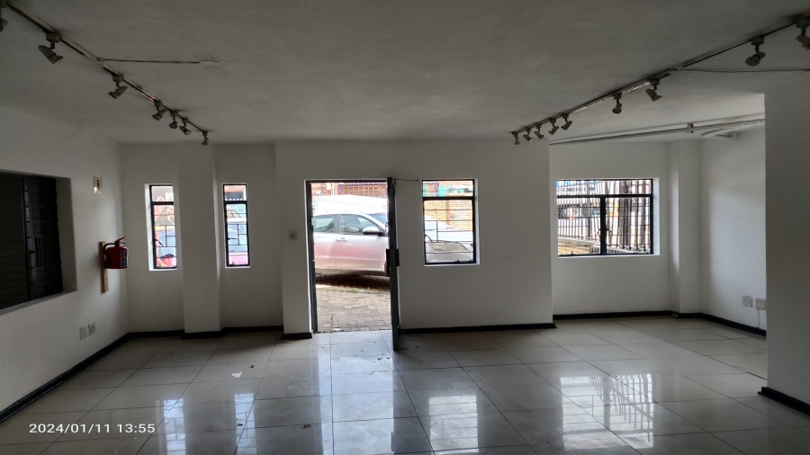 To Let commercial Property for Rent in Strijdom Park Gauteng