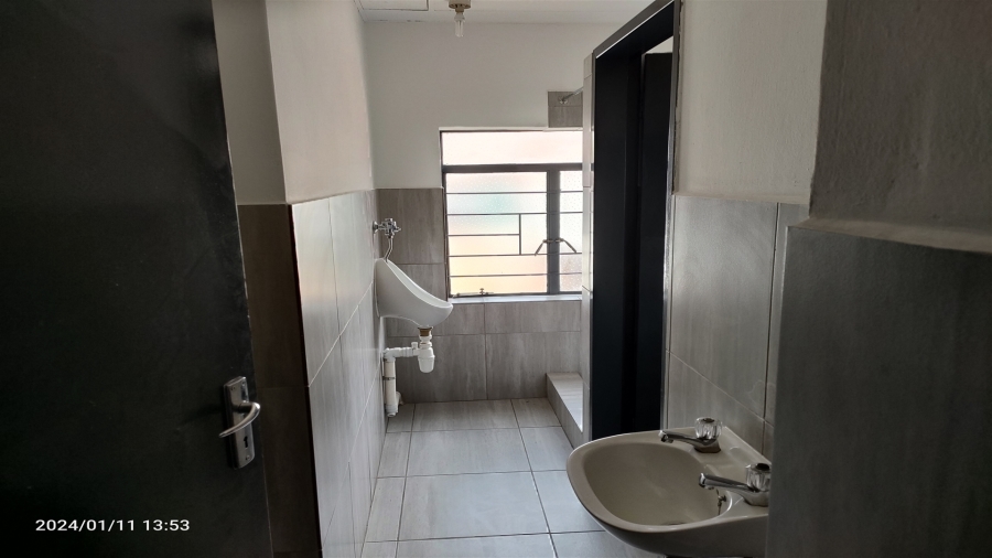 To Let commercial Property for Rent in Strijdom Park Gauteng