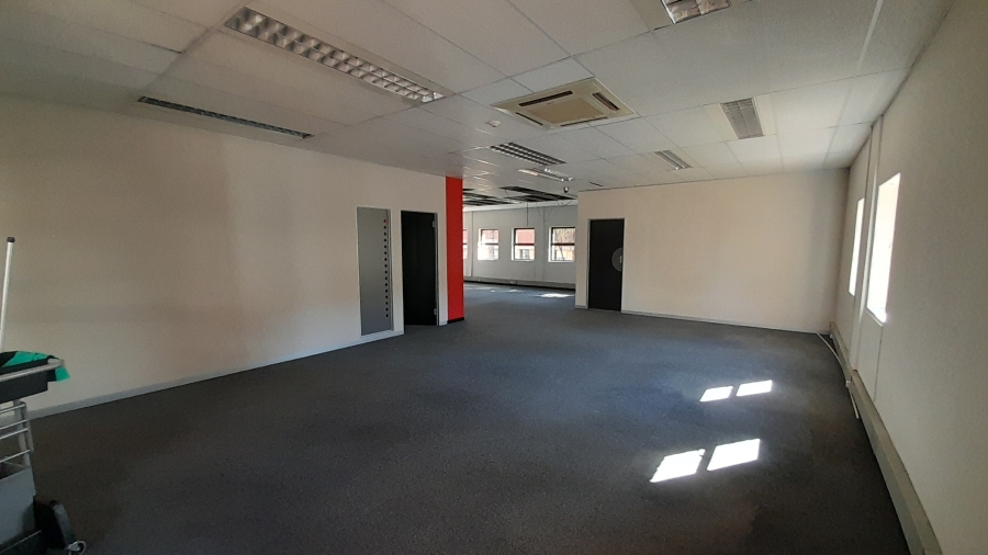 To Let commercial Property for Rent in Randjespark Gauteng