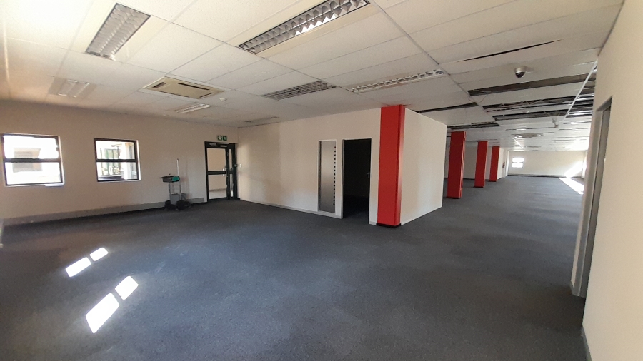 To Let commercial Property for Rent in Randjespark Gauteng
