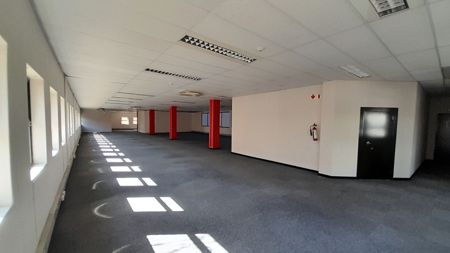 To Let commercial Property for Rent in Randjespark Gauteng