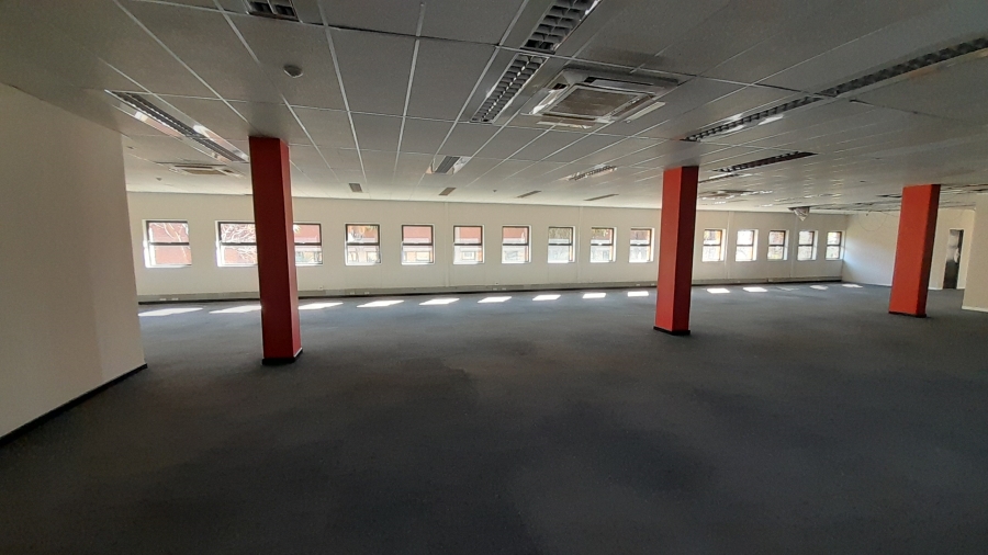 To Let commercial Property for Rent in Randjespark Gauteng