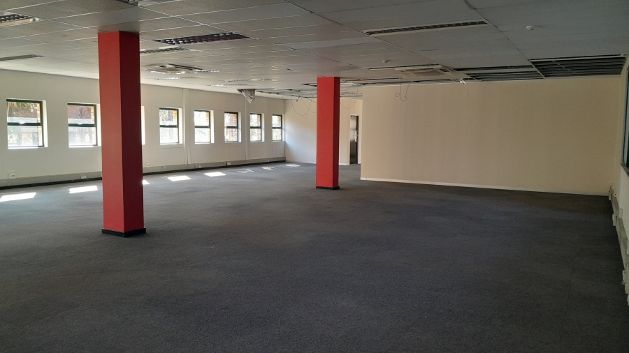 To Let commercial Property for Rent in Randjespark Gauteng