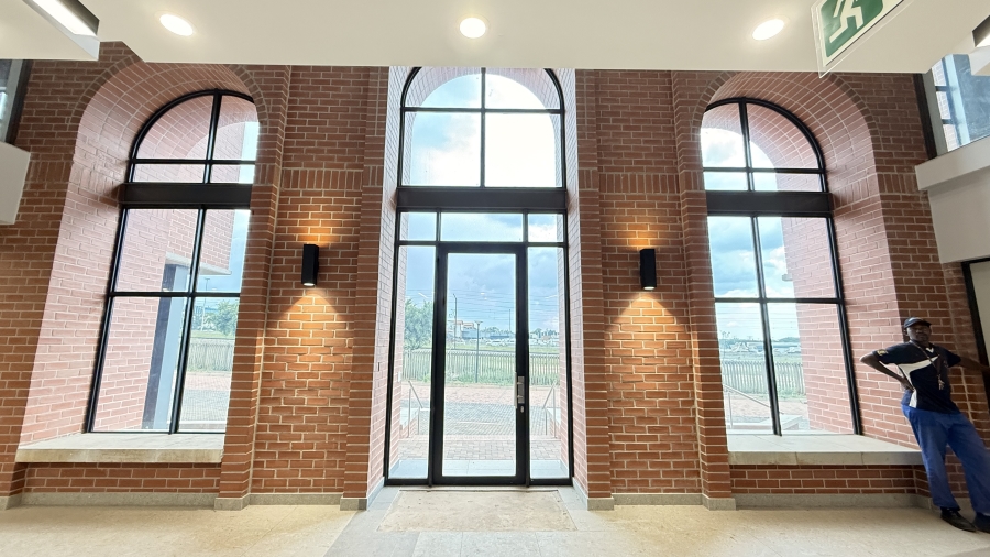 To Let commercial Property for Rent in Louwlardia Gauteng