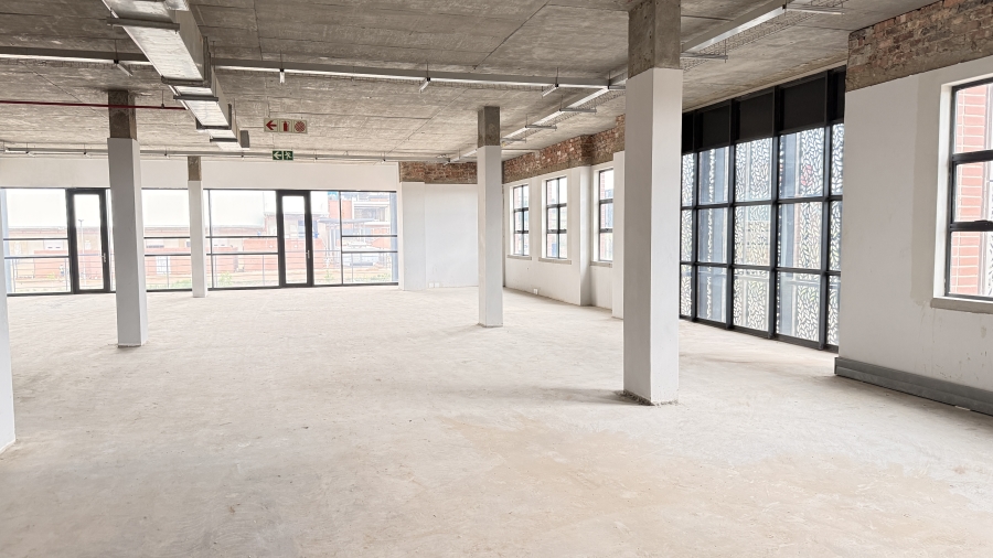 To Let commercial Property for Rent in Louwlardia Gauteng