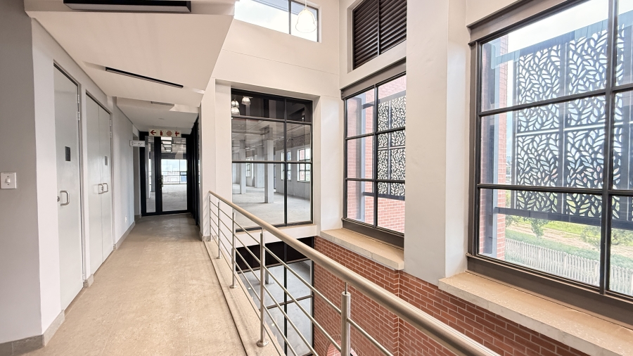 To Let commercial Property for Rent in Louwlardia Gauteng