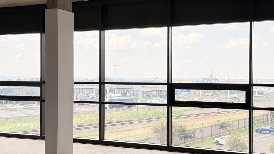 To Let commercial Property for Rent in Louwlardia Gauteng
