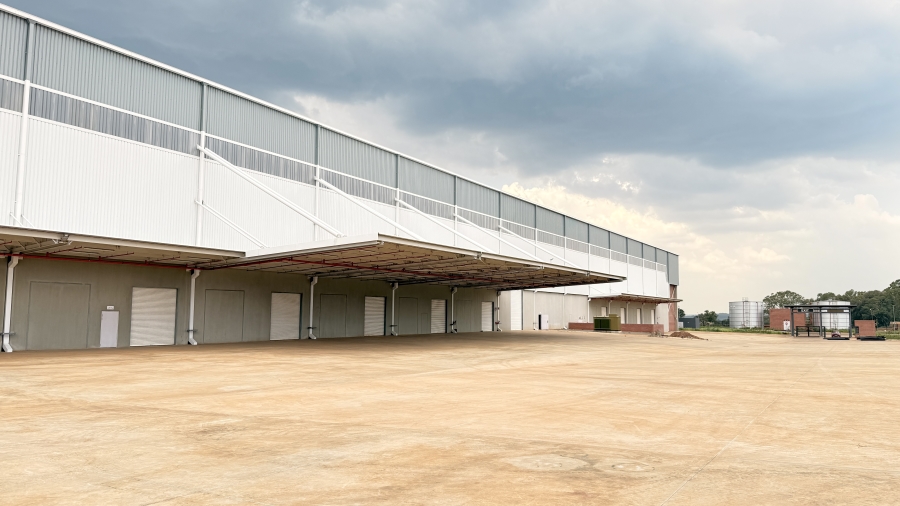 To Let commercial Property for Rent in Louwlardia Gauteng