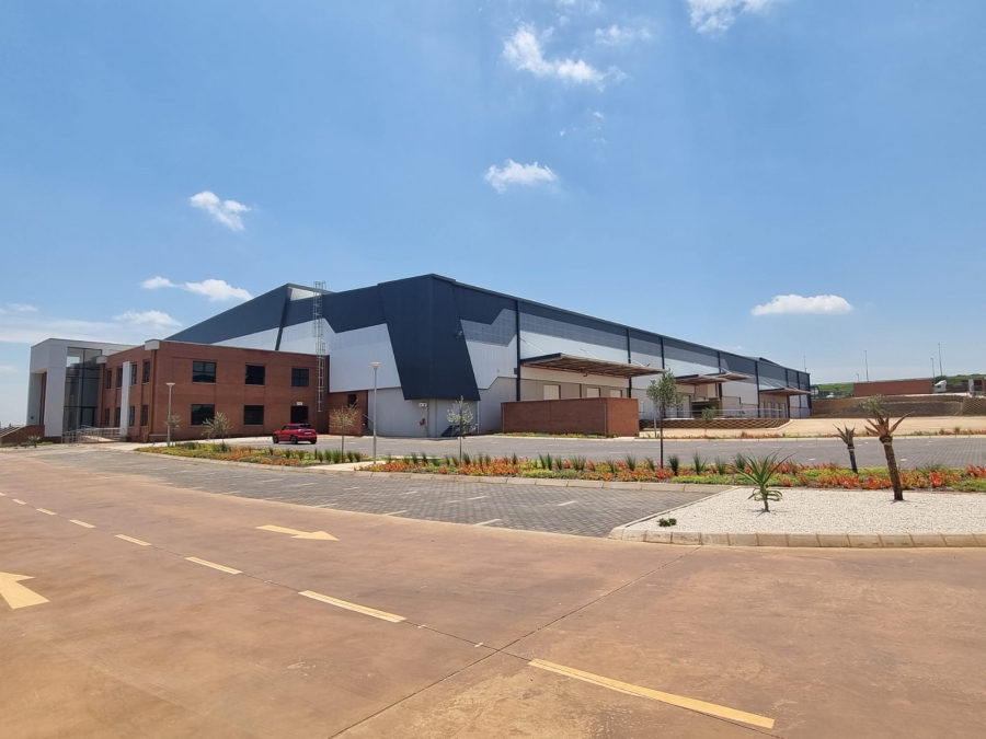 To Let commercial Property for Rent in Louwlardia Gauteng